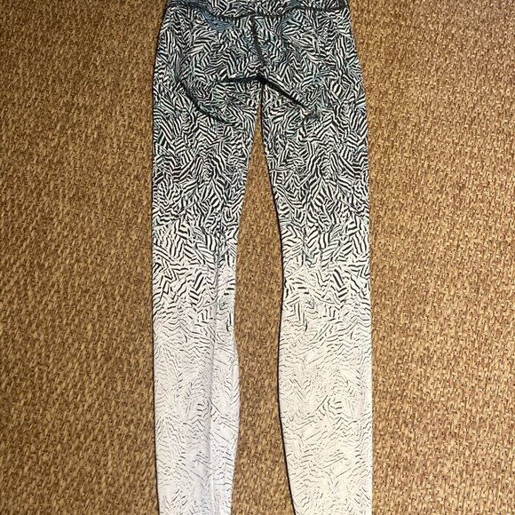 Lululemon Wunder Under Pant (Hi-Rise) (Dazzle Nulux) Dazzle Wunder Under Size 2 - Picture 11 of 12